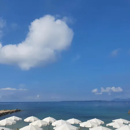 Plages Les Pins Climatise 3 Pieces جوان ليه باه
