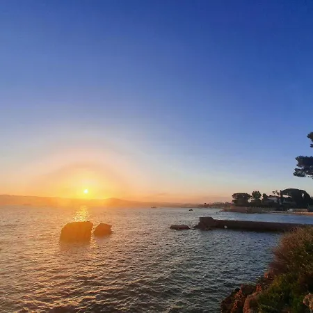 Plages Les Pins Climatise 3 Pieces Apartman *
